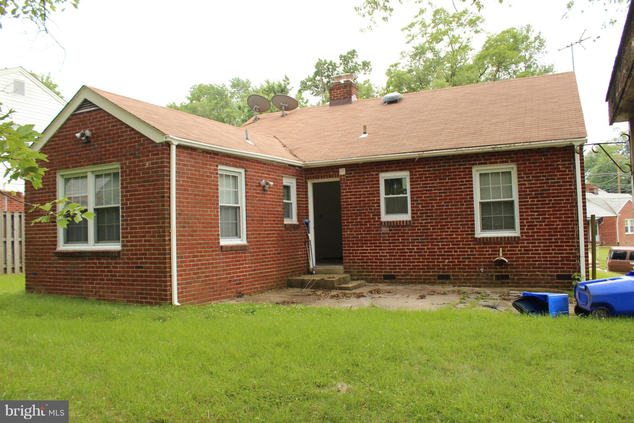 2613 Fenimore Road Silver Spring, MD 20902 - Photo 6 of 8 Exterior (Rear)