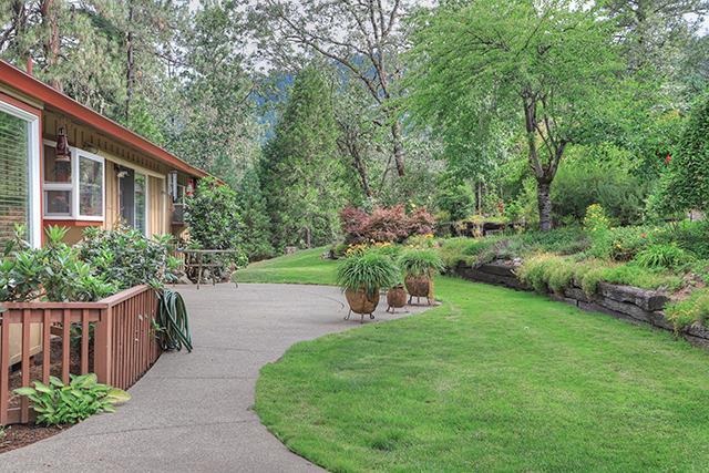 6666 Tunnel Loop Road Grants Pass, OR 97526 - Photo 11 of 26 Additional Photo