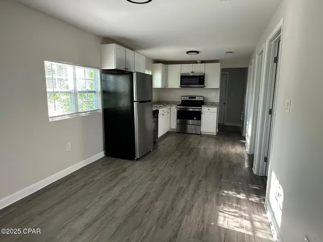$1,700 | 619 East 8th Place, Unit 1, Panama City, FL 32401