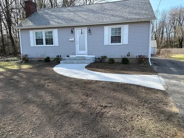 $3,245 | 159 Maple Road, Longmeadow, MA 01106