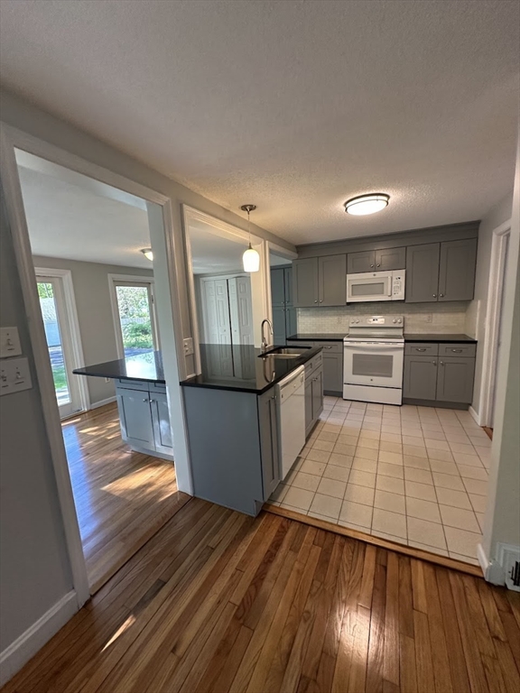 159 Maple Road Longmeadow, MA 01106 - Photo 4 of 15