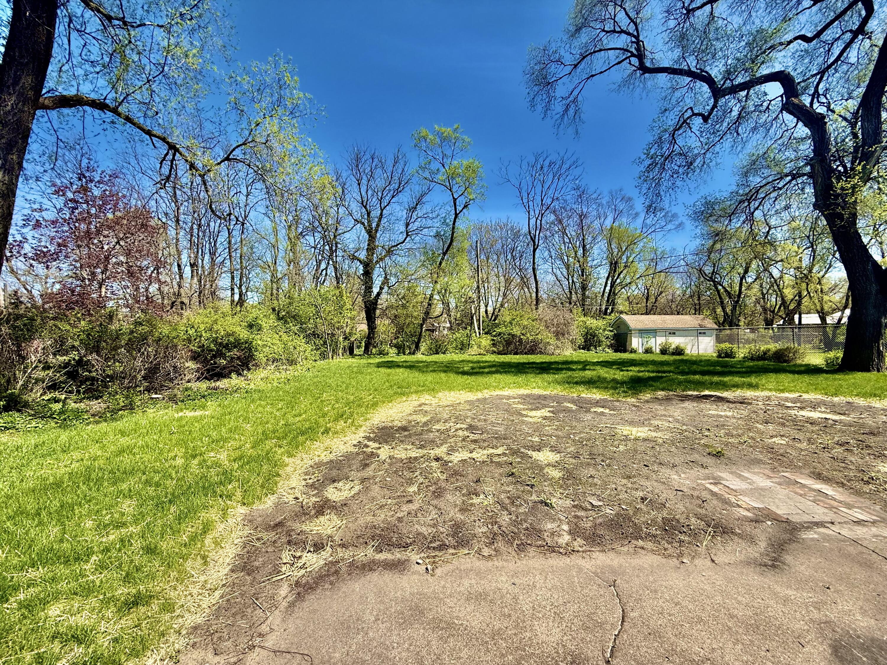 415 North Grand Boulevard Gary, IN 46403 - Photo 41 of 45 a view of backyard with green space