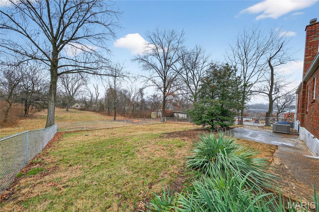 9316 Sappington Road St. Louis, MO 63126 - Photo 37 of 42