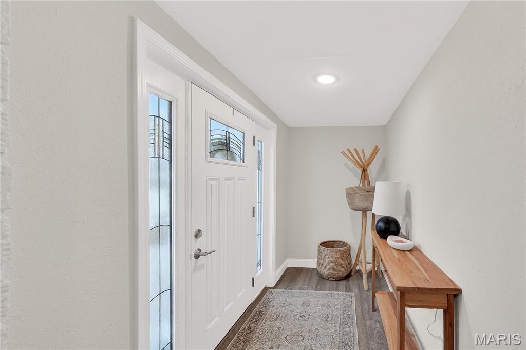 9316 Sappington Road St. Louis, MO 63126 - Photo 4 of 42