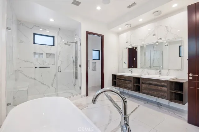 $21,000 | 332 Avenue East, Redondo Beach, CA 90277