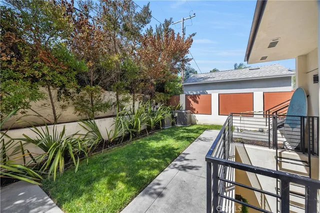 $21,000 | 332 Avenue East, Redondo Beach, CA 90277