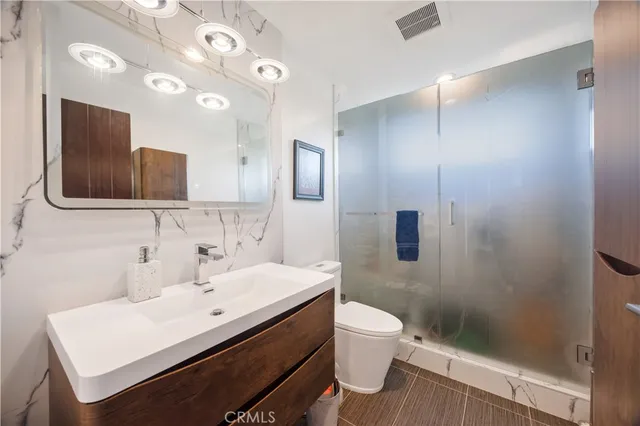 $21,000 | 332 Avenue East, Redondo Beach, CA 90277