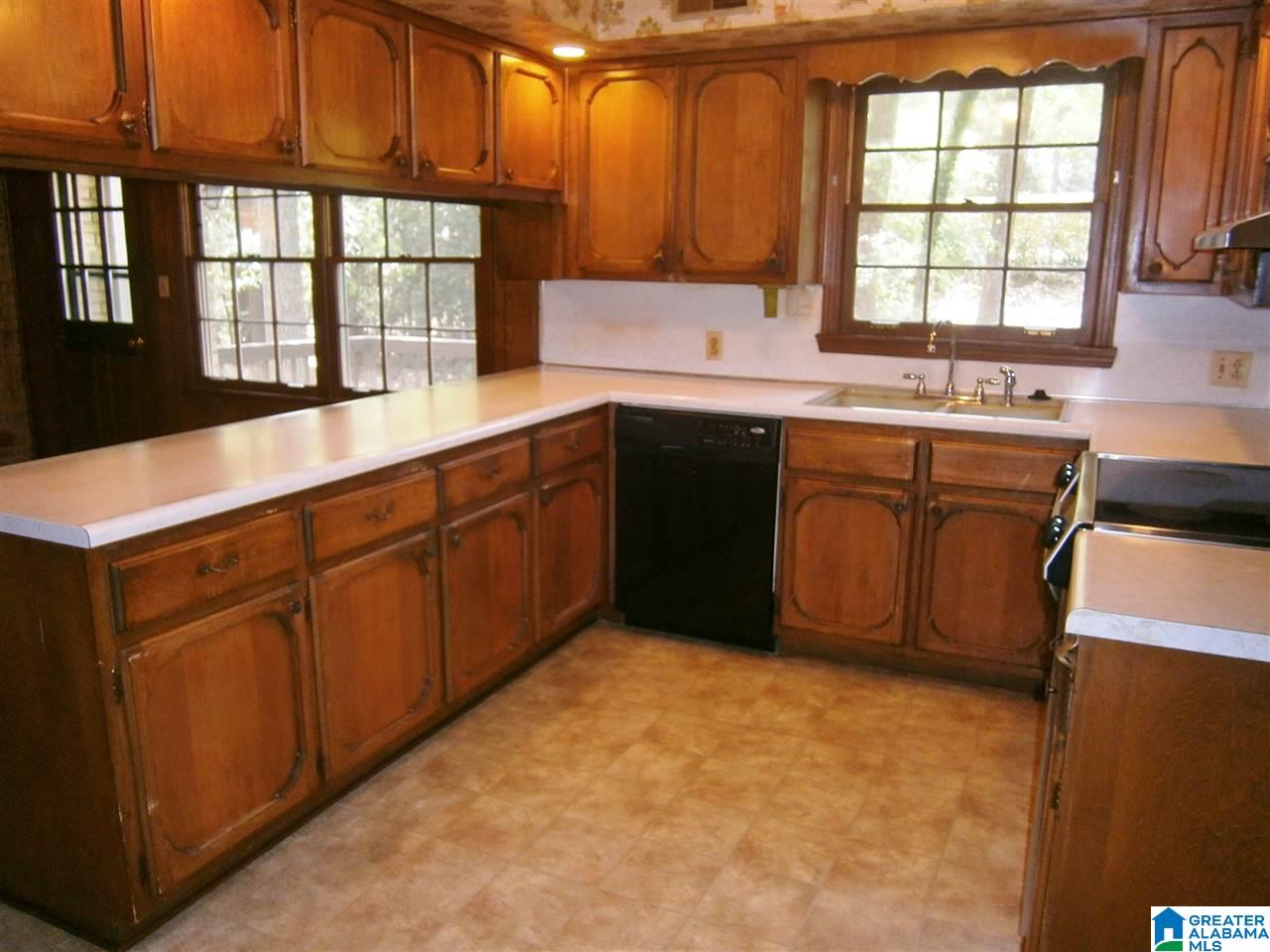 3800 River Oaks Road Birmingham, AL 35243 - Photo 2 of 13