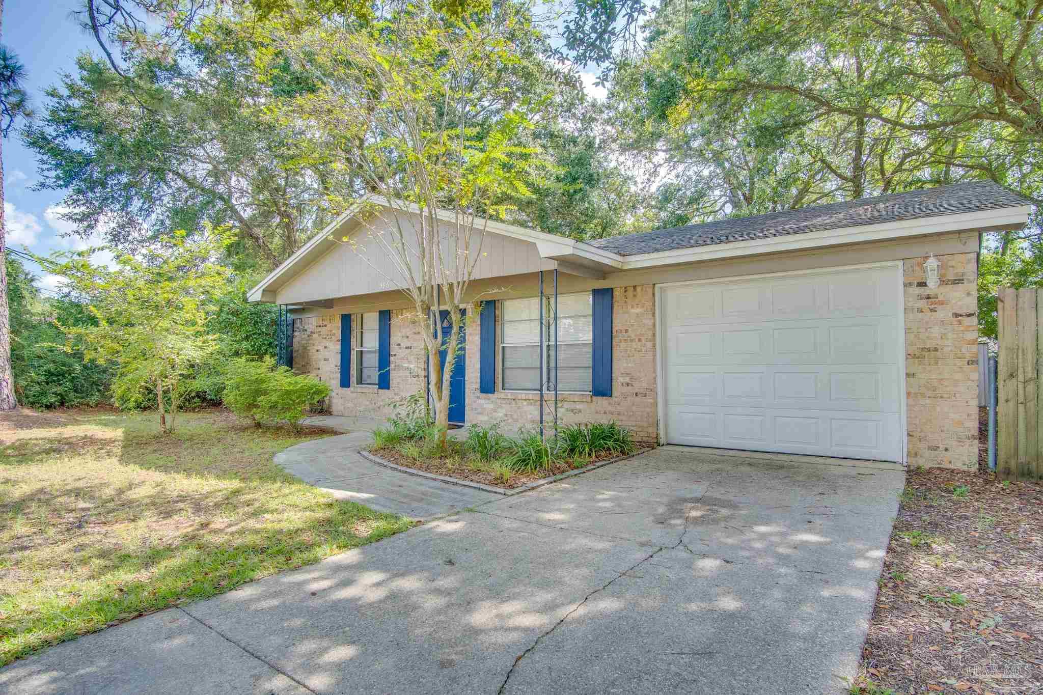 386 Quigley Road Pensacola, FL 32506 - Photo 2 of 51
