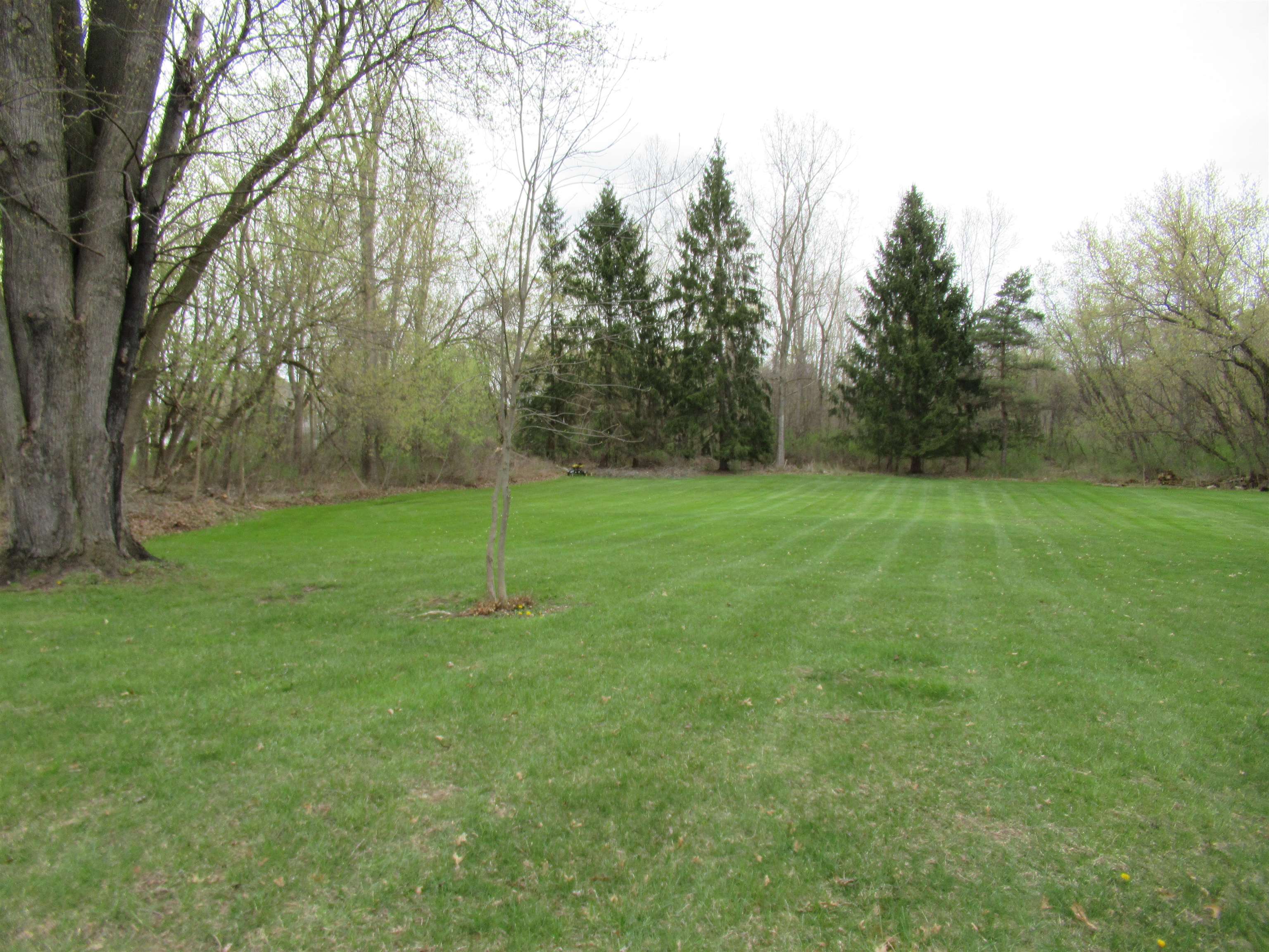 8292 Beecher Road Flushing, MI 48433 - Photo 37 of 54 50106803-36.JPG