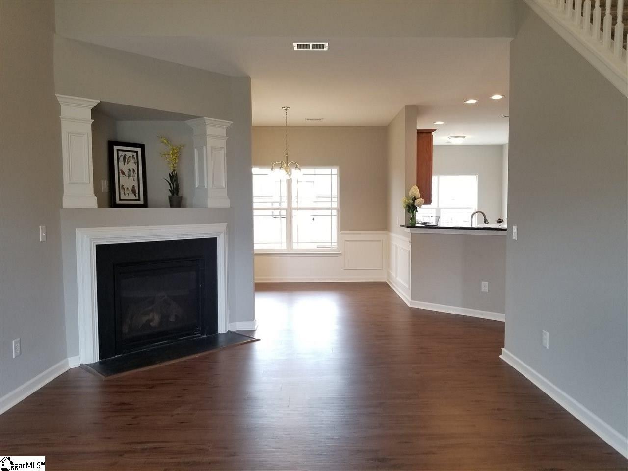 208 Riverdale Road Simpsonville, SC 29680 - Photo 2 of 19 Gallery Image 2