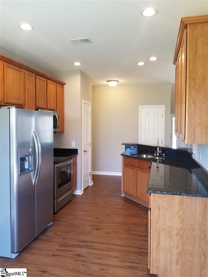 208 Riverdale Road Simpsonville, SC 29680 - Photo 6 of 19 Gallery Image 6