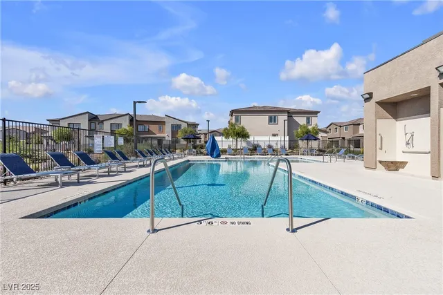 $430,000 | 9601 Oliver Hls Avenue, Las Vegas, NV 89143