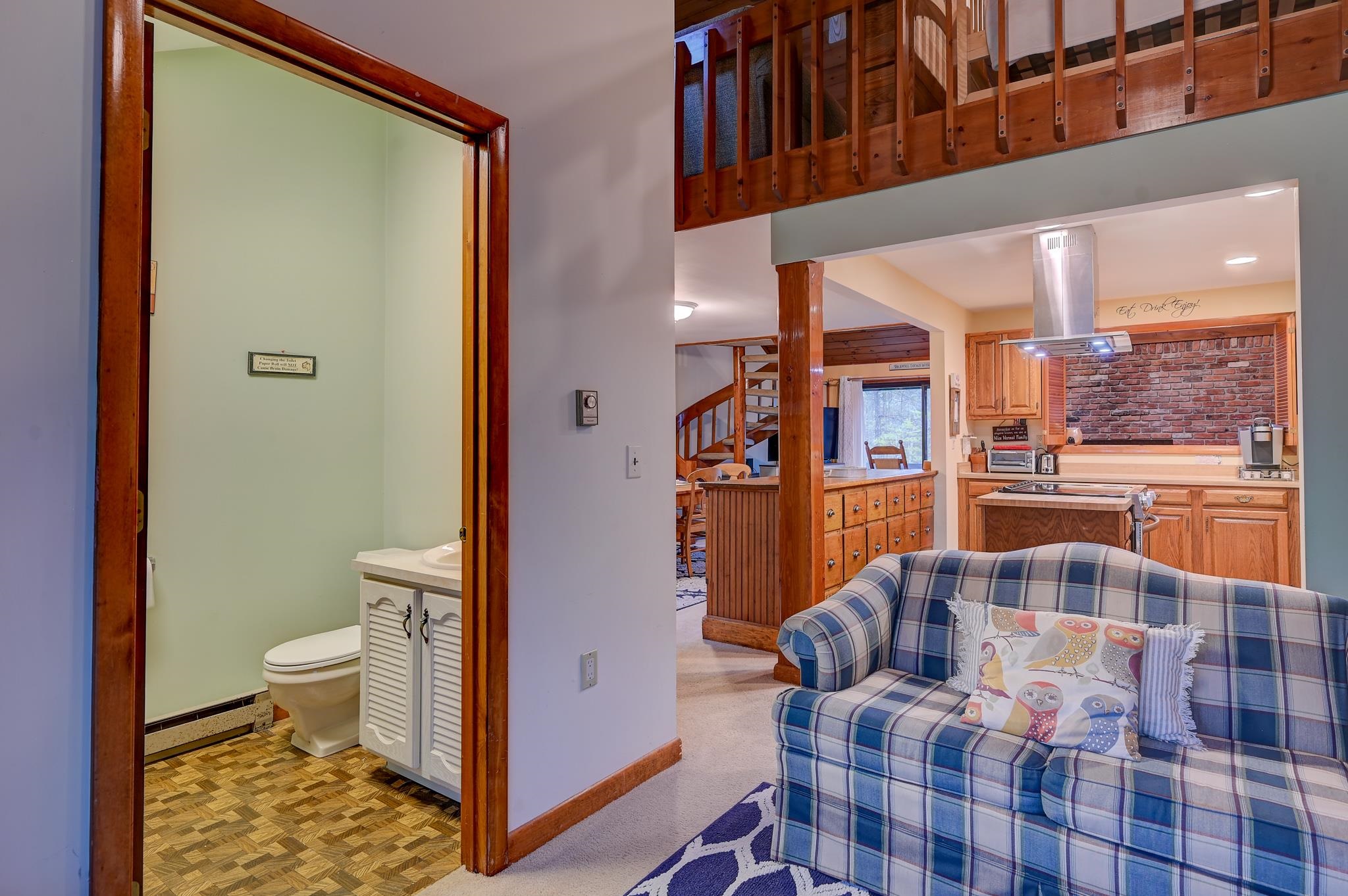 37 Stonehurst Manor Road, Unit 4D Conway, NH 03860 - Photo 15 of 40