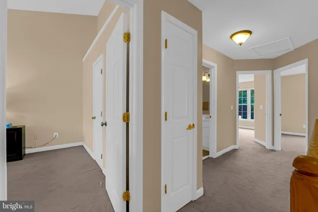 a view of a tennis court