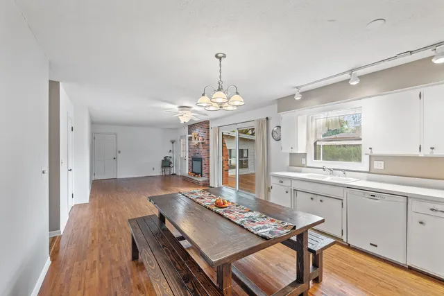 $250,000 | 842 South Main Avenue, Kankakee, IL 60901