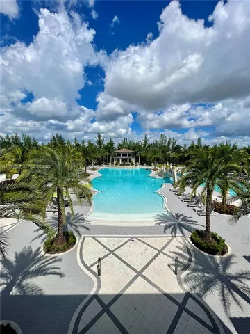 $2,700 | 8760 Northwest 97th Avenue, Unit 211, Doral, FL 33178