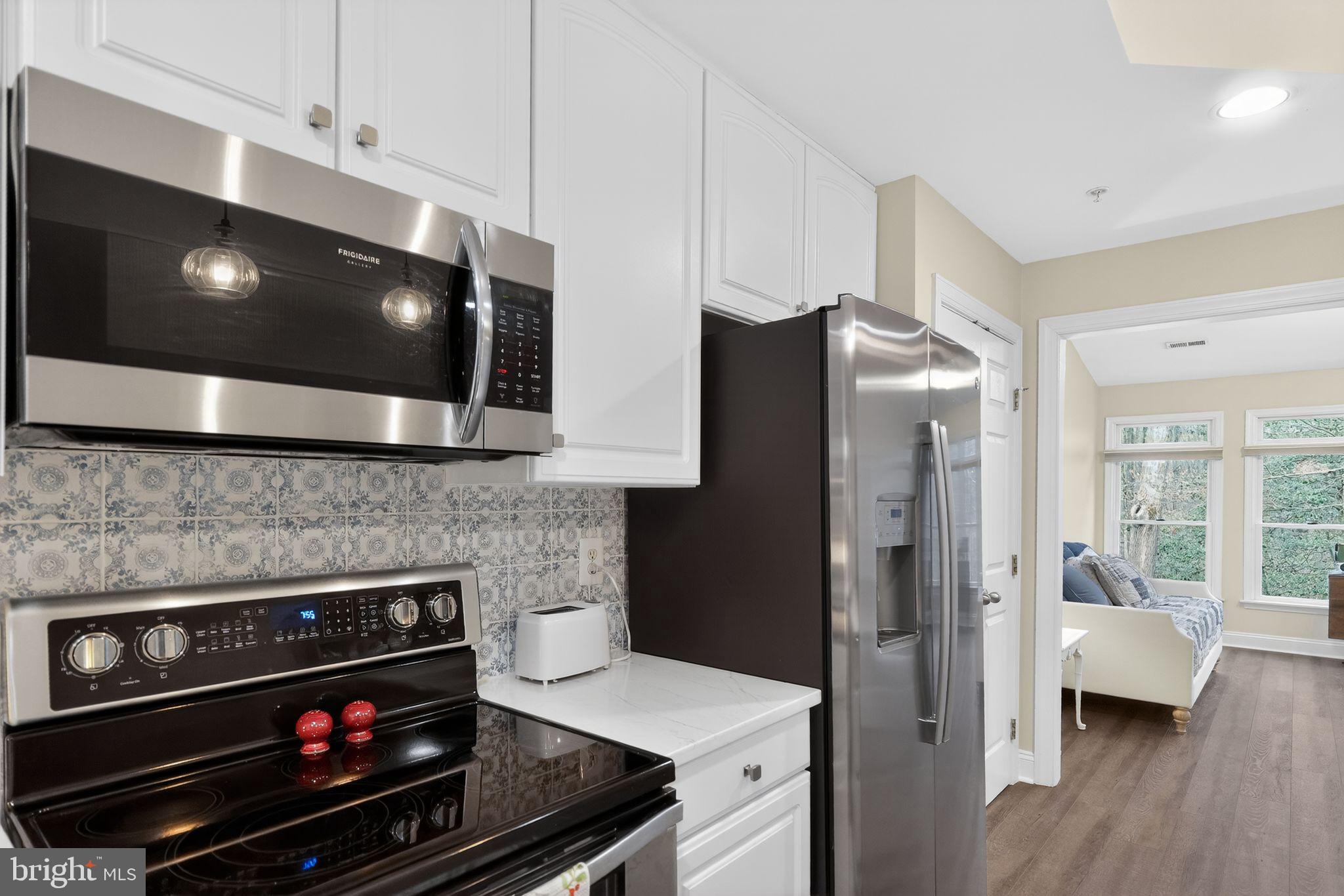 330 Colony Point Place Edgewater, MD 21037 - Photo 12 of 35 Gallery Image 12