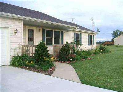 13135 Bancroft Road Byron, MI 48418 - Photo 6 of 7 20345614-5.JPG
