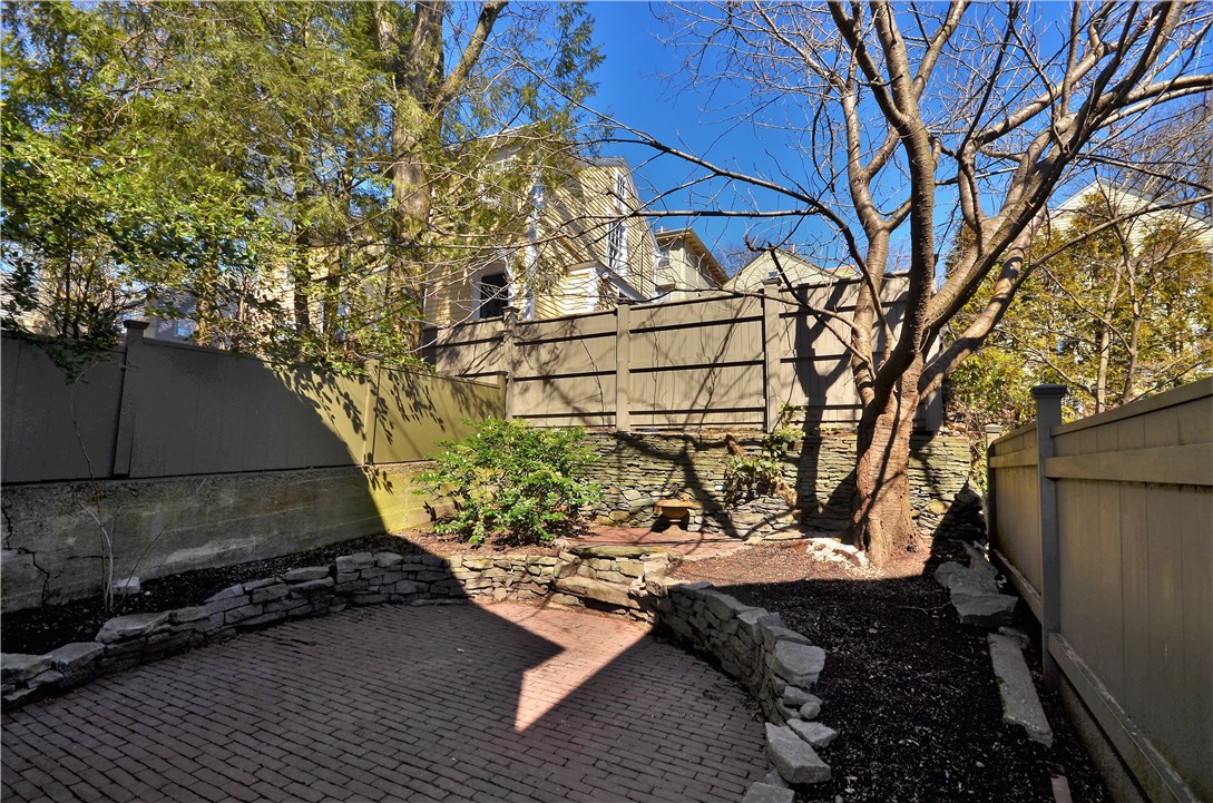 116 Transit Street Providence, RI 02906 - Photo 8 of 34 Gallery Image 8