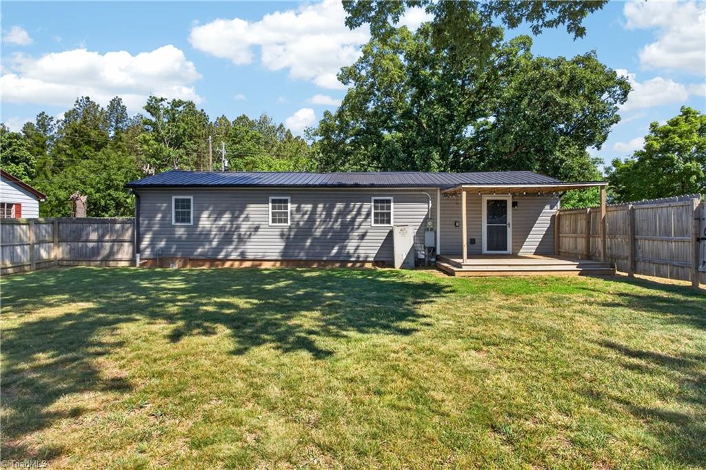 4306 Plainfield Road Sophia, NC 27350 - Photo 28 of 30