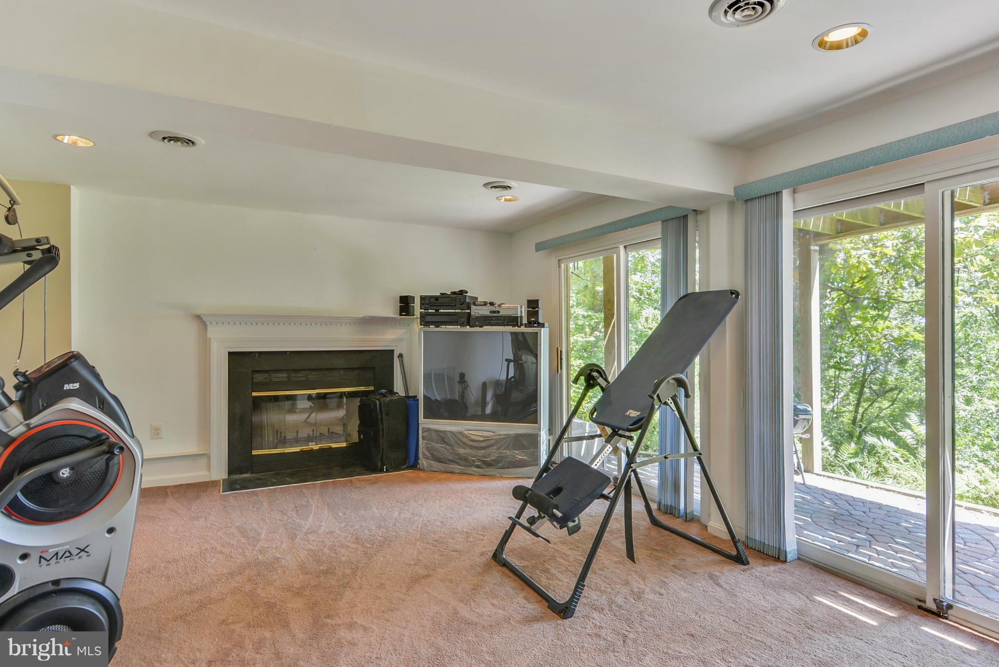 2803 Lookout Road Haymarket, VA 20169 - Photo 21 of 28 Finished Basement