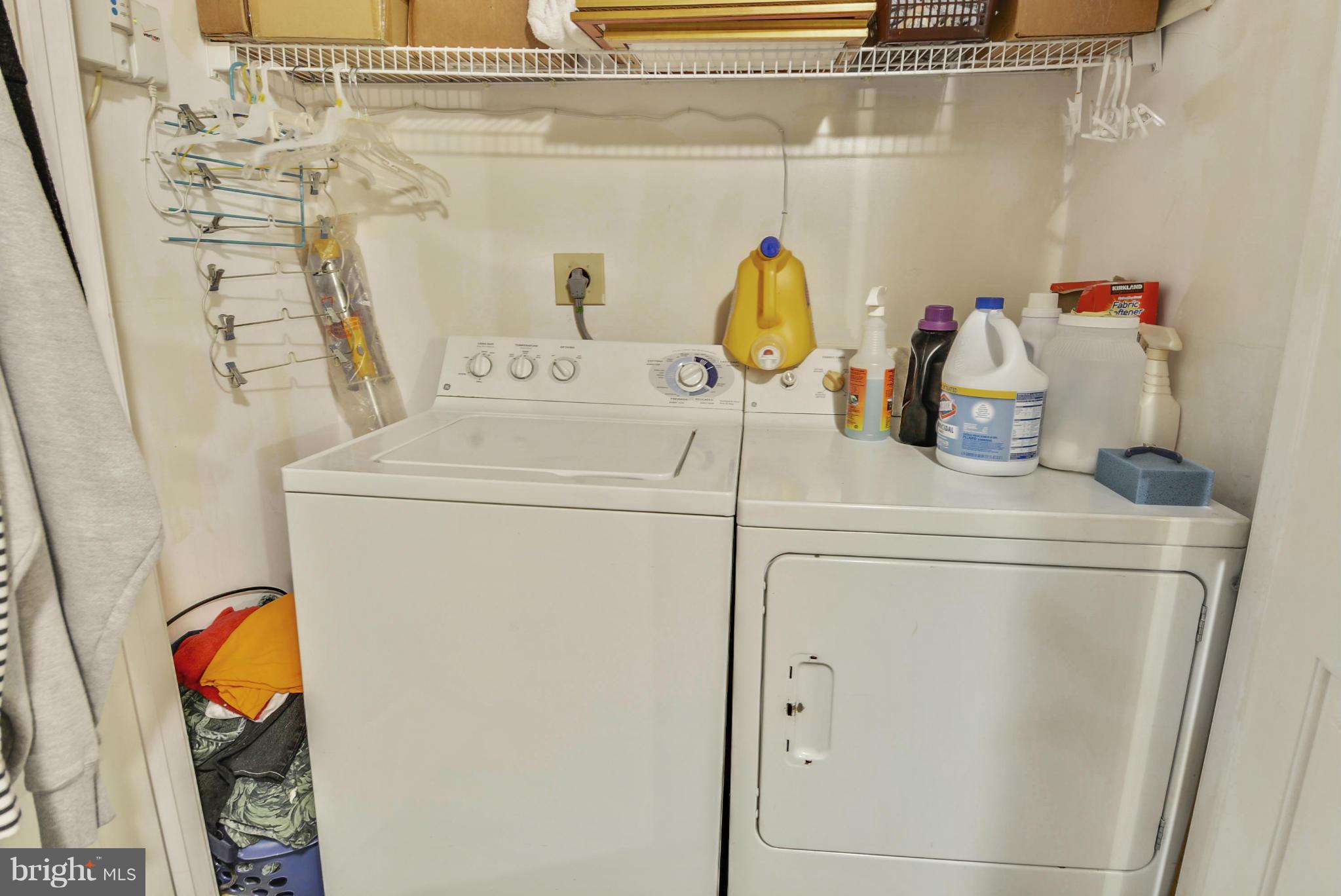 2803 Lookout Road Haymarket, VA 20169 - Photo 24 of 28 Laundry Area