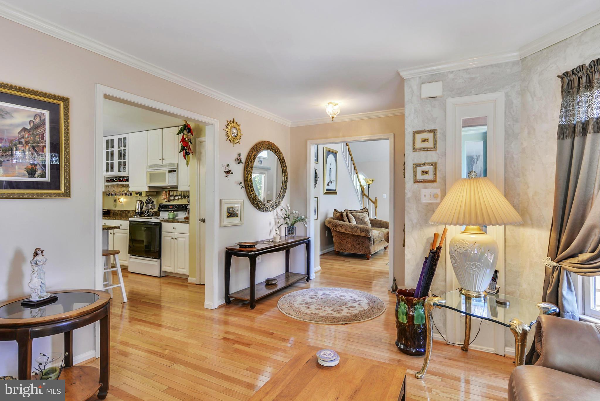2803 Lookout Road Haymarket, VA 20169 - Photo 4 of 28 Living Room