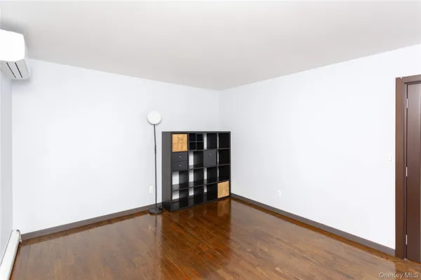 $4,200 | 428 East Harrison Street, Unit 2, Long Beach, NY 11561