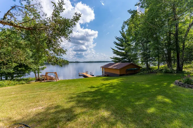 $798,000 | 1280 South White Iron Road, Ely, MN 55731