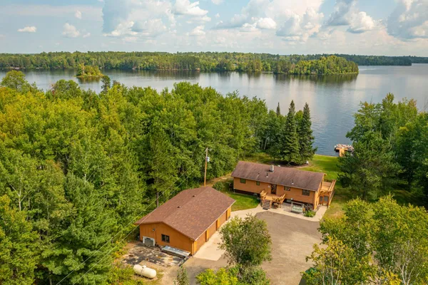 $798,000 | 1280 South White Iron Road, Ely, MN 55731