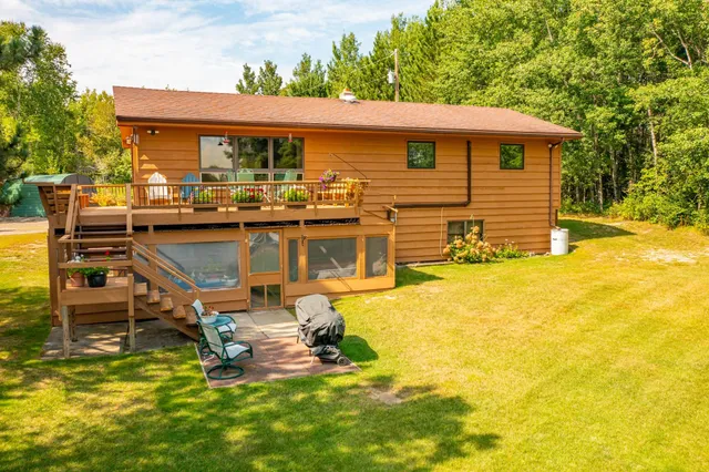 $798,000 | 1280 South White Iron Road, Ely, MN 55731