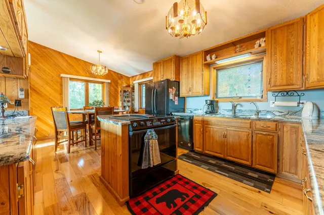 $798,000 | 1280 South White Iron Road, Ely, MN 55731