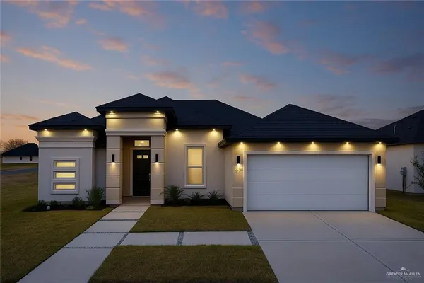 $2,100 | 8104 North 50th Street, McAllen, TX 78504