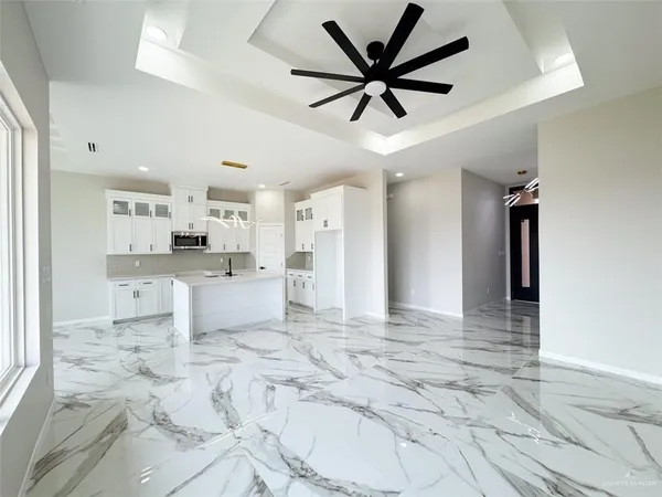 $2,100 | 8104 North 50th Street, McAllen, TX 78504