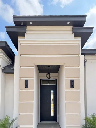 $2,100 | 8104 North 50th Street, McAllen, TX 78504