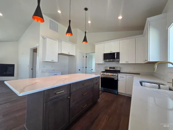 $369,999 | 1512 Belle Drive, Rupert, ID 83350
