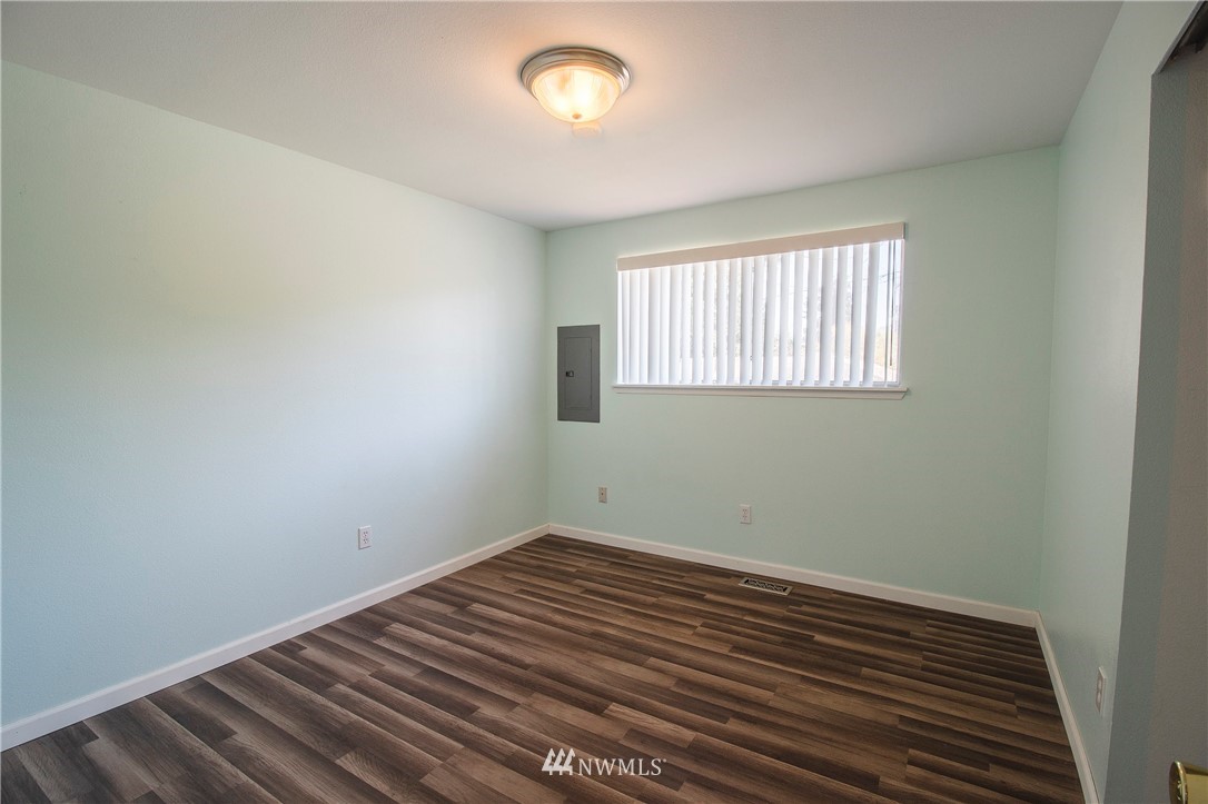 603 Southwest 142nd Street Burien, WA 98166 - Photo 15 of 20 Gallery Image 15