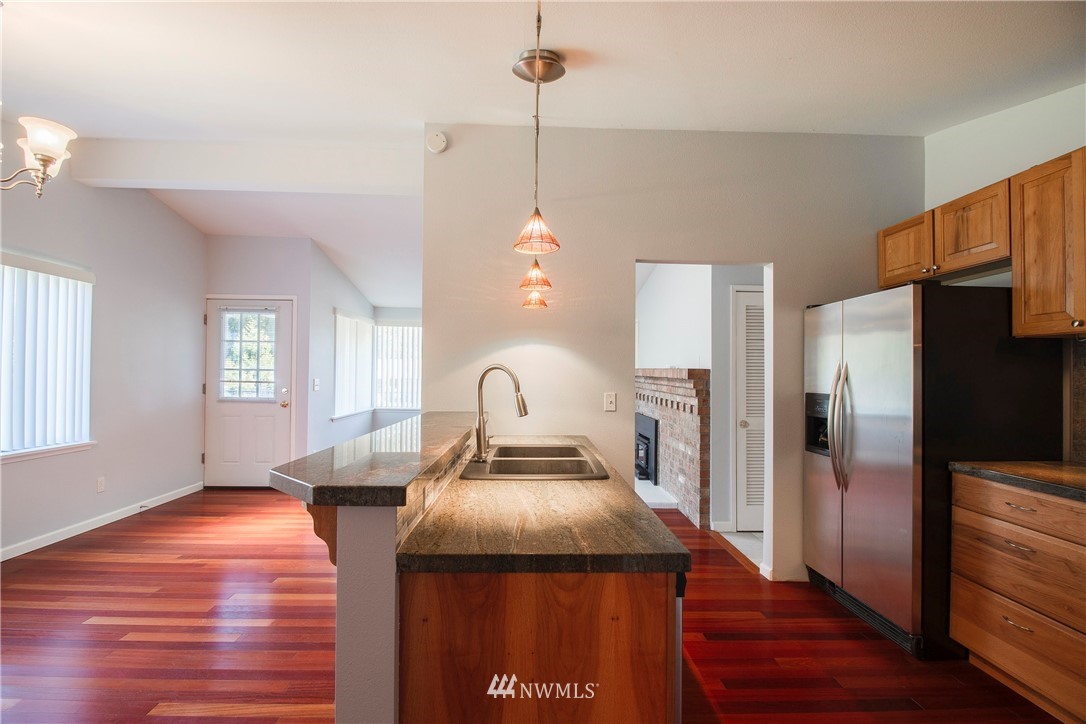 603 Southwest 142nd Street Burien, WA 98166 - Photo 9 of 20 Gallery Image 9
