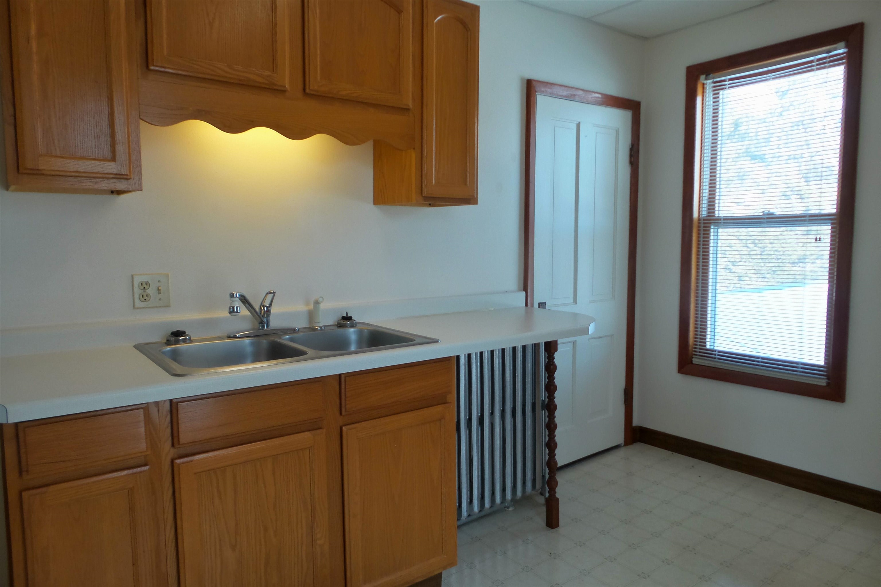 122 West Spruce Street Abbotsford, WI 54405 - Photo 27 of 30