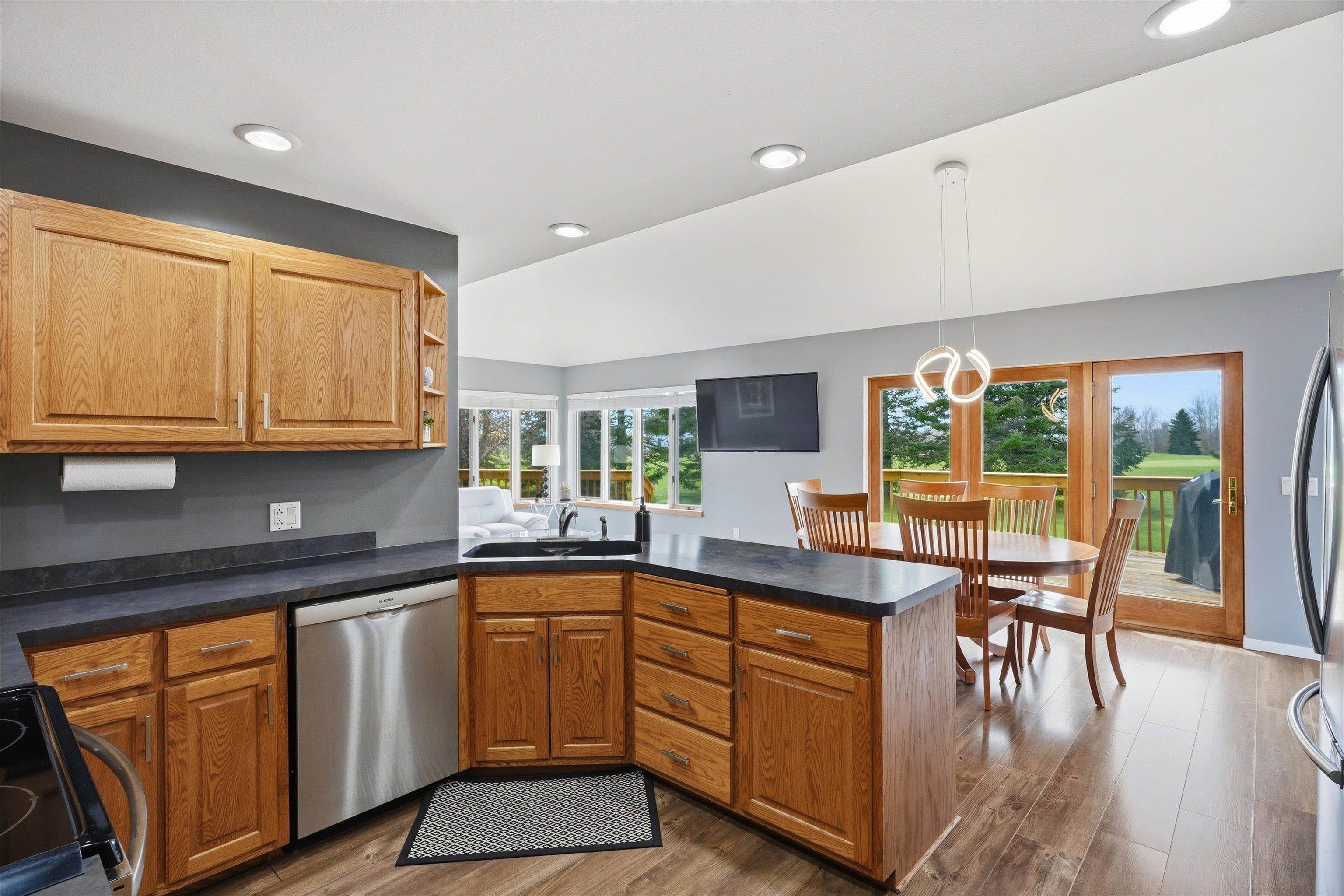 9854 Riveredge Drive Marshfield, WI 54449 - Photo 14 of 43