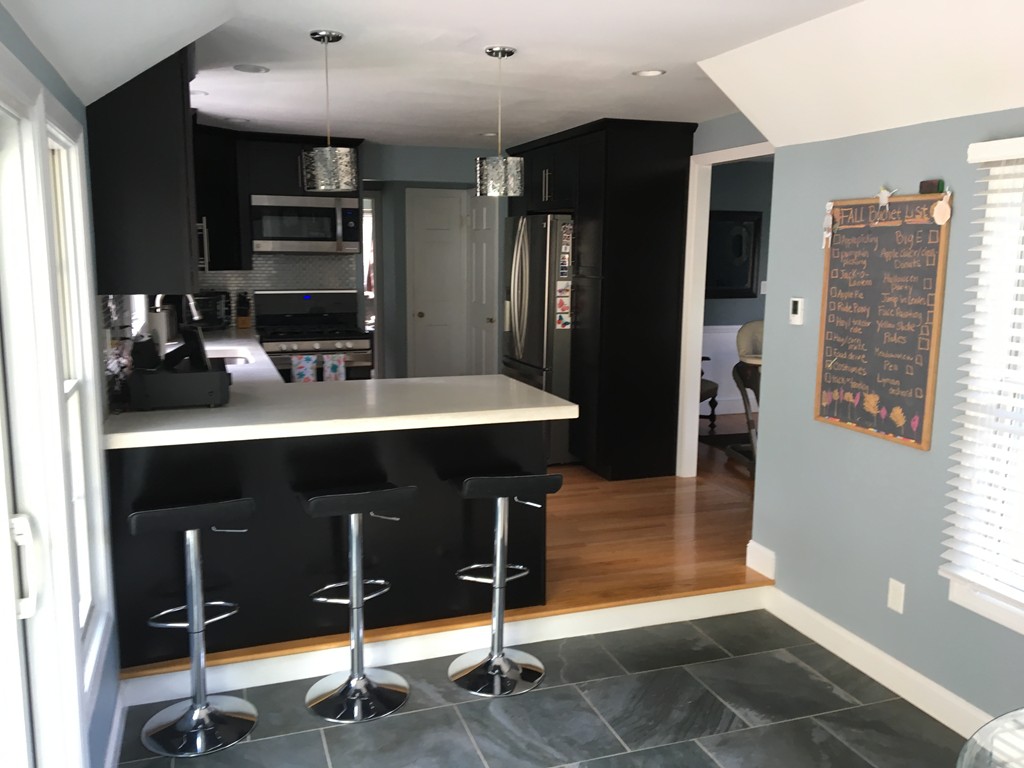 77 Burbank Road Longmeadow, MA 01106 - Photo 3 of 15 Gallery Image 3