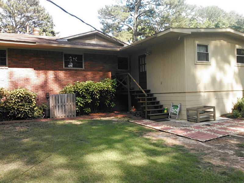 3143 Vine Circle Decatur, GA 30033 - Photo 1 of 1 Exterior Front.