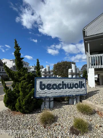 a view of a terrace with sky view