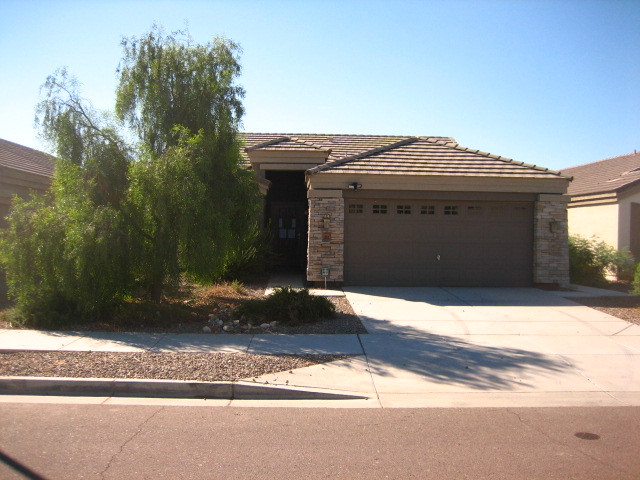 3201 West Pecan Road Phoenix, AZ 85041 - Photo 1 of 31 Front View (Best View)