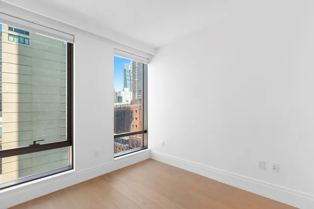 $25,000 | 50 West 66th Street, Unit 12A | Upper West Side