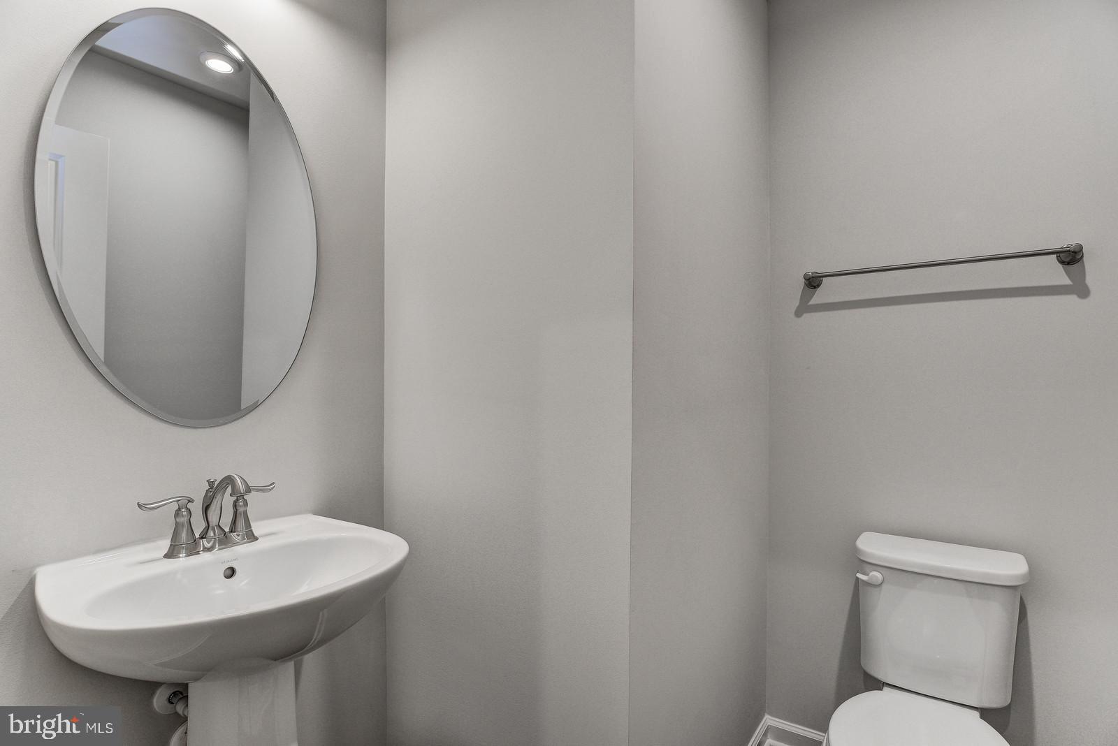14206 Jaeger Road Clarksburg, MD 20871 - Photo 12 of 85 Gallery Image 12