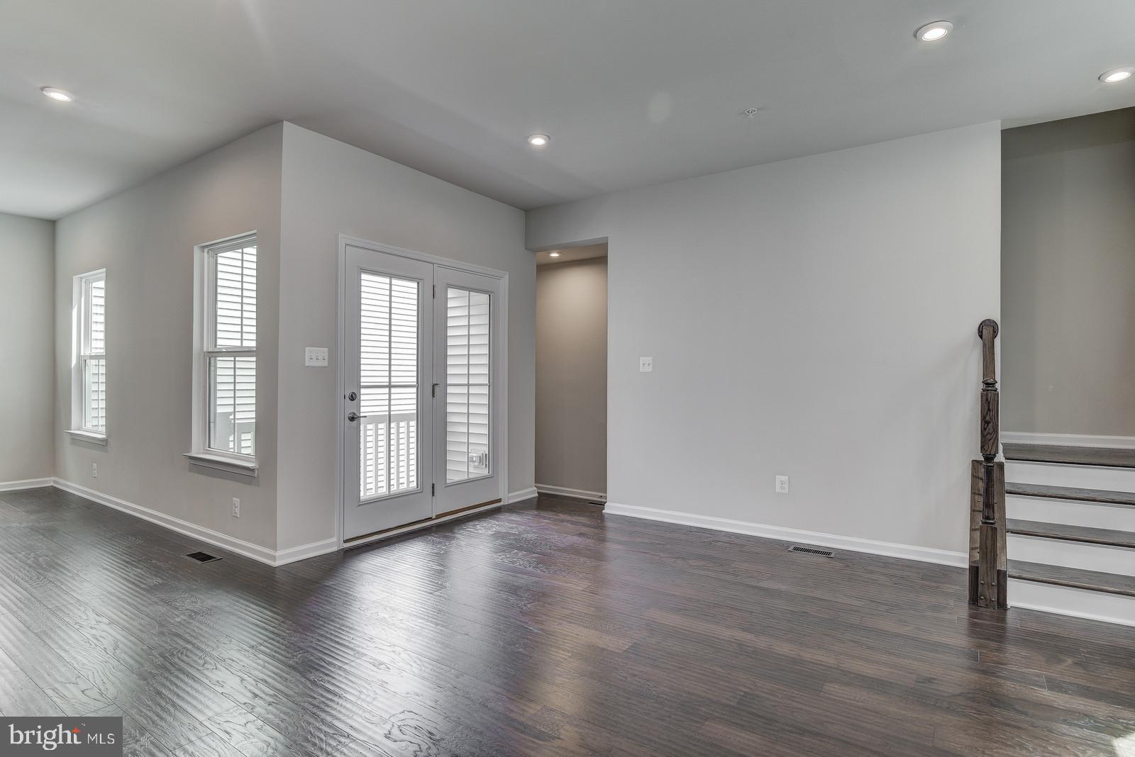 14206 Jaeger Road Clarksburg, MD 20871 - Photo 27 of 85 Gallery Image 27