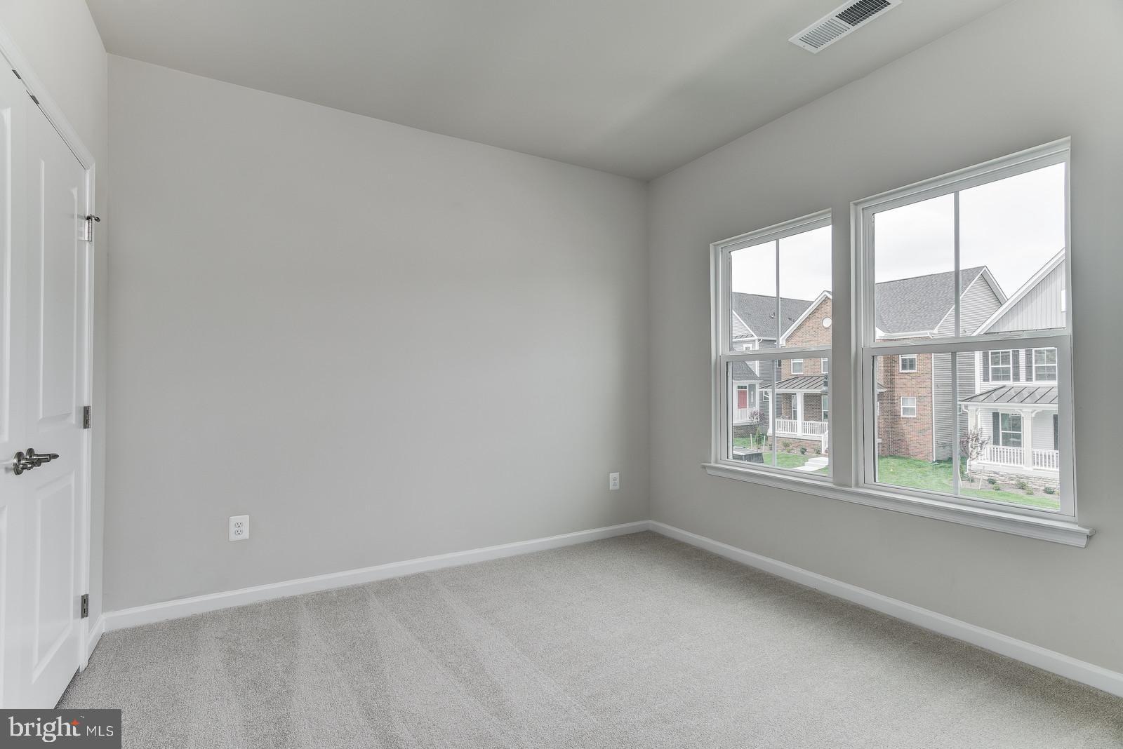 14206 Jaeger Road Clarksburg, MD 20871 - Photo 48 of 85 Gallery Image 48