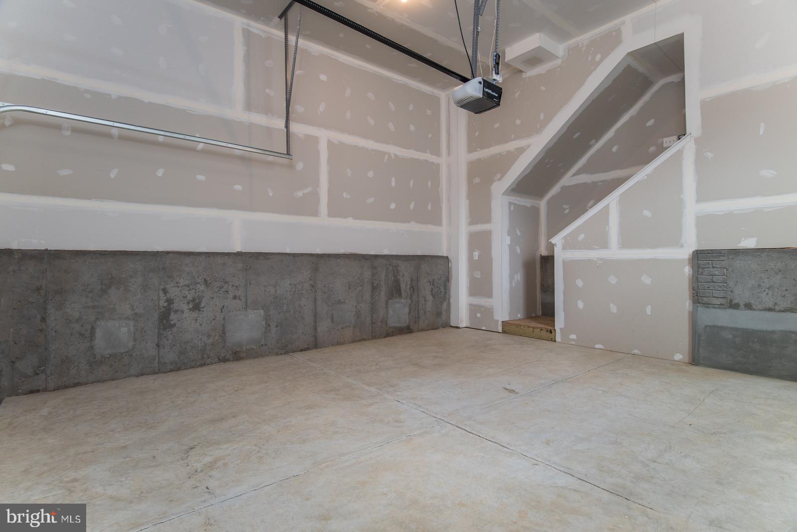14206 Jaeger Road Clarksburg, MD 20871 - Photo 62 of 85 Gallery Image 62